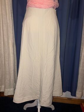 NWT Massimo Dutti Classic Cream A-Line Skirt